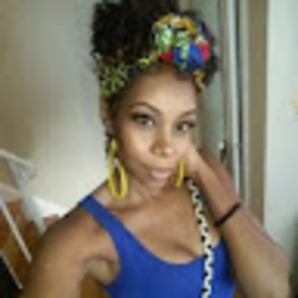 Meet your Posher, Theresa - Picture 1 of 1